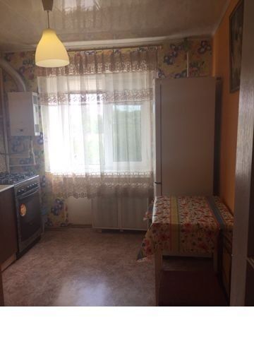 Продажа 3-комнатной квартиры, Батайск, М.Горького ул Продажа 3-комнатной квартиры, Батайск, М.Горького ул