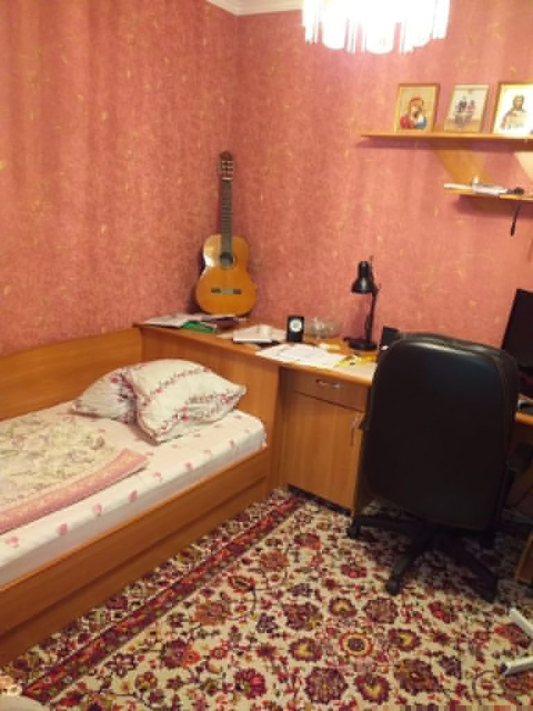 Продажа 3-комнатной квартиры, Батайск, Крупской ул