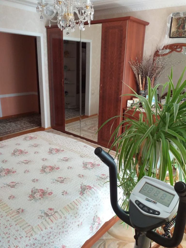 Продажа 3-комнатной квартиры, Батайск, Крупской ул