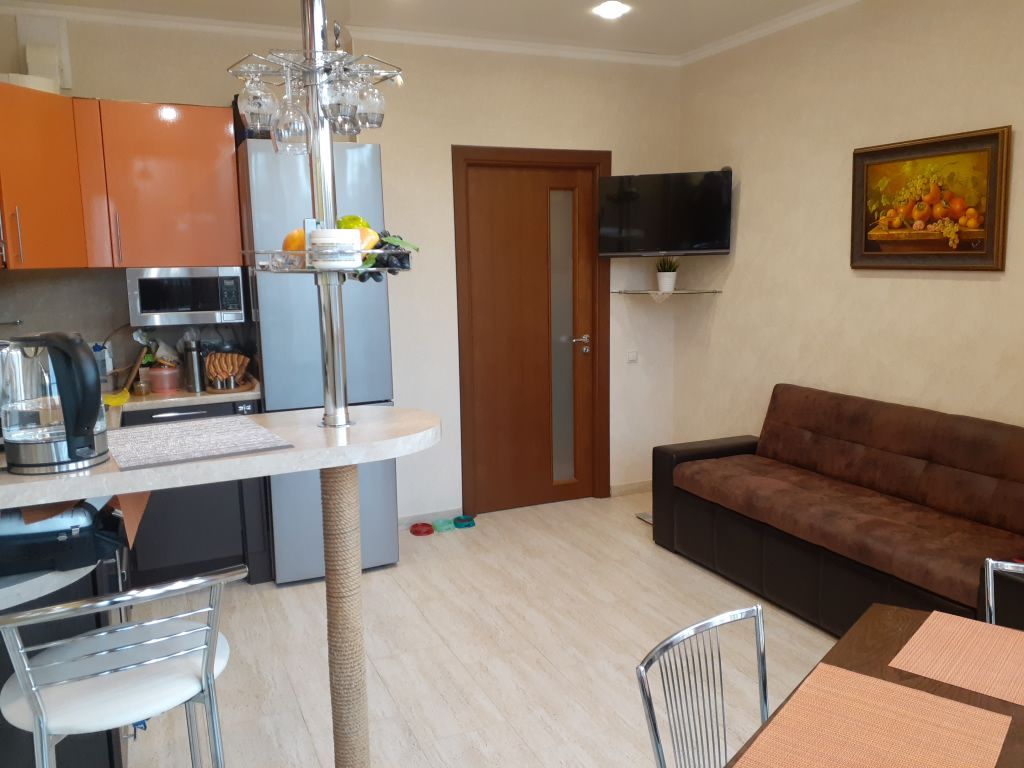 Продажа 2-комнатной квартиры, Пятигорск, Оранжерейная ул,  21к5