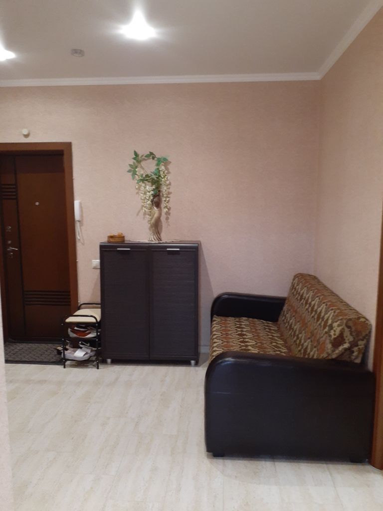 Продажа 2-комнатной квартиры, Пятигорск, Оранжерейная ул,  21к5