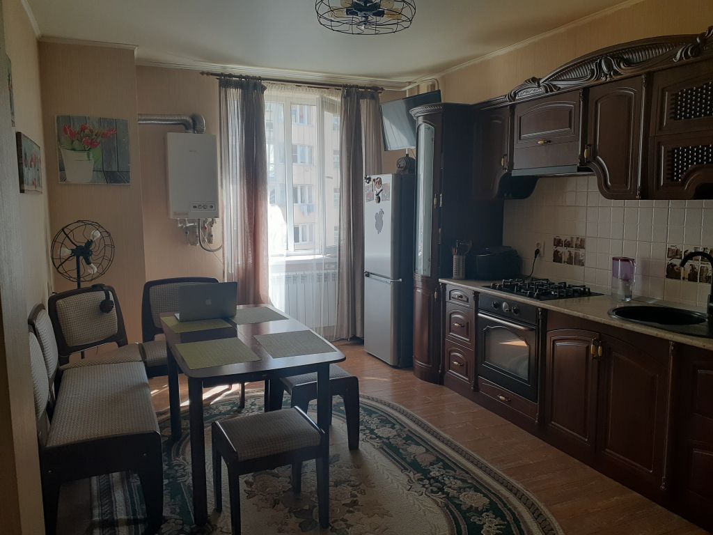 Продажа 2-комнатной квартиры, Пятигорск, Оранжерейная ул,  21к5