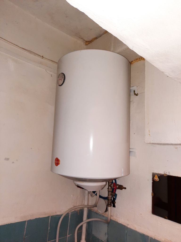 Продажа комнаты, 21м <sup>2</sup>, Батайск, Коммунистическая ул