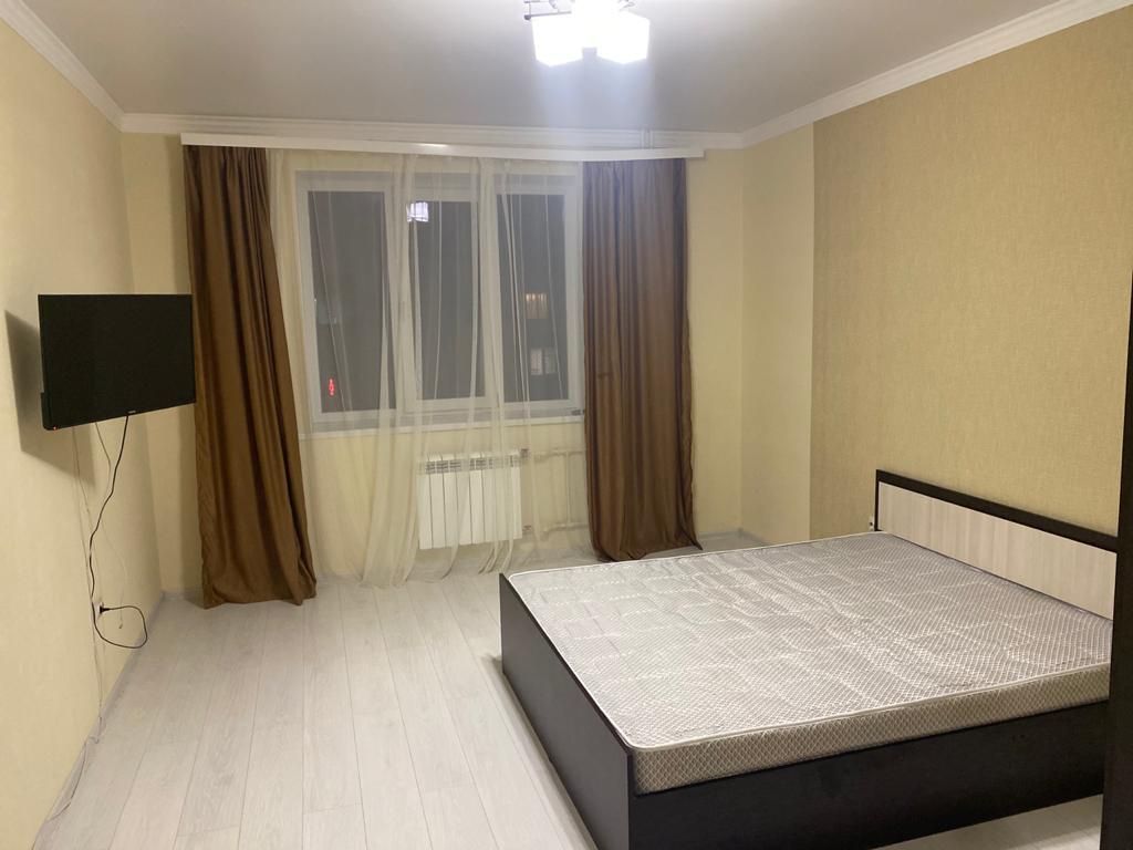 Продажа 1-комнатной квартиры, Пятигорск, Оранжерейная ул,  17