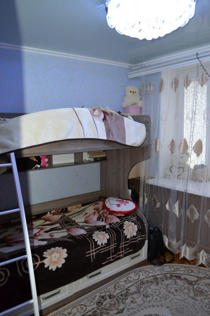 Продажа 4-комнатной квартиры, Пятигорск, Оранжерейный проезд,  3