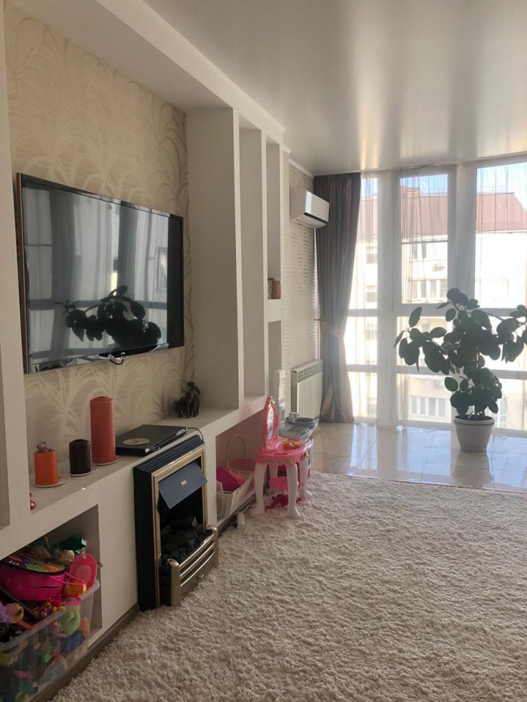 Продажа 3-комнатной квартиры, Пятигорск, Оранжерейная ул,  22