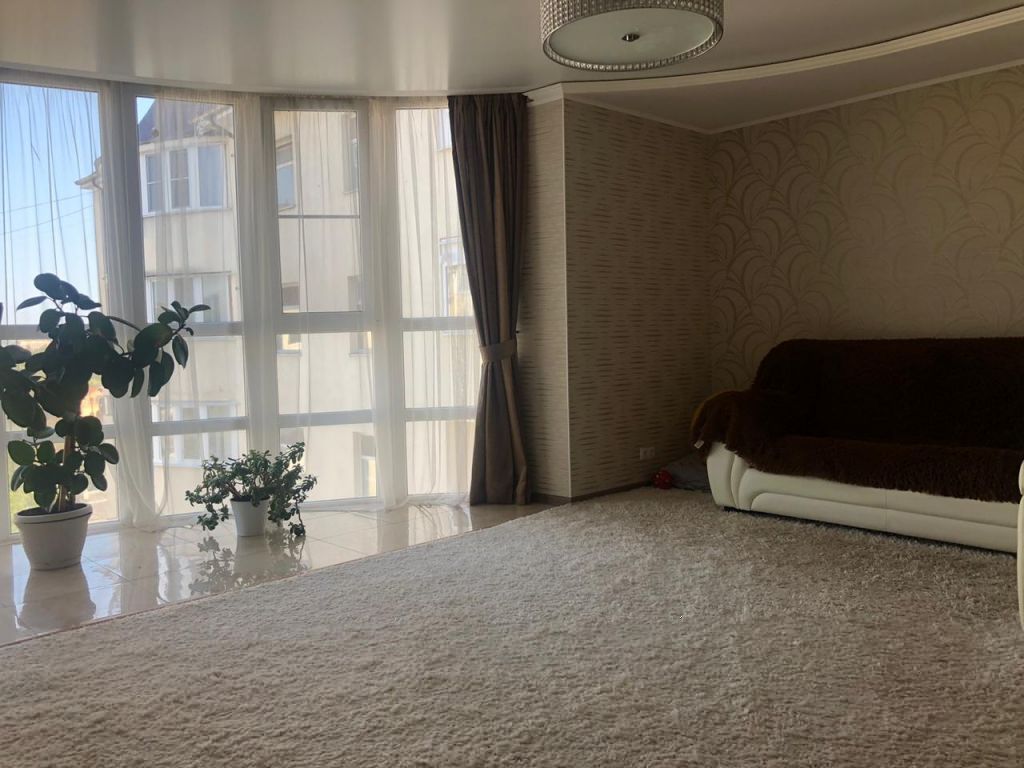 Продажа 3-комнатной квартиры, Пятигорск, Оранжерейная ул,  22