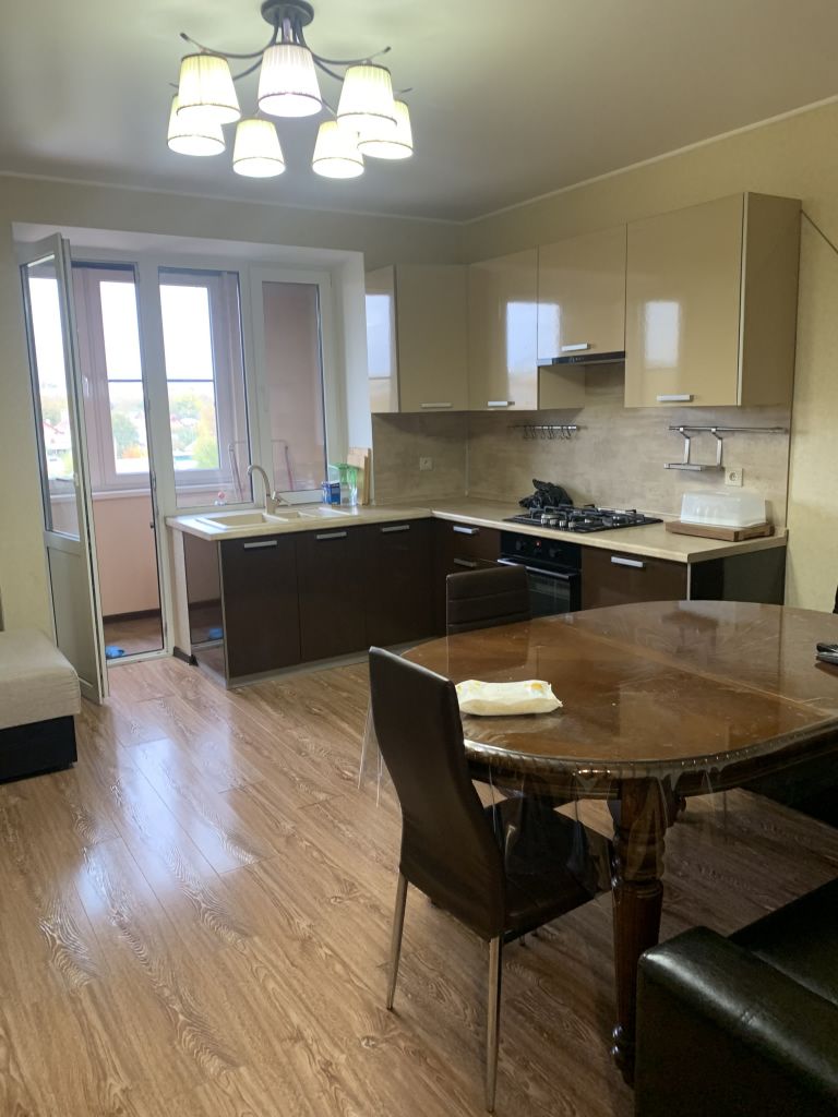 Продажа 3-комнатной квартиры, Пятигорск, Кипарисовая ул,  2