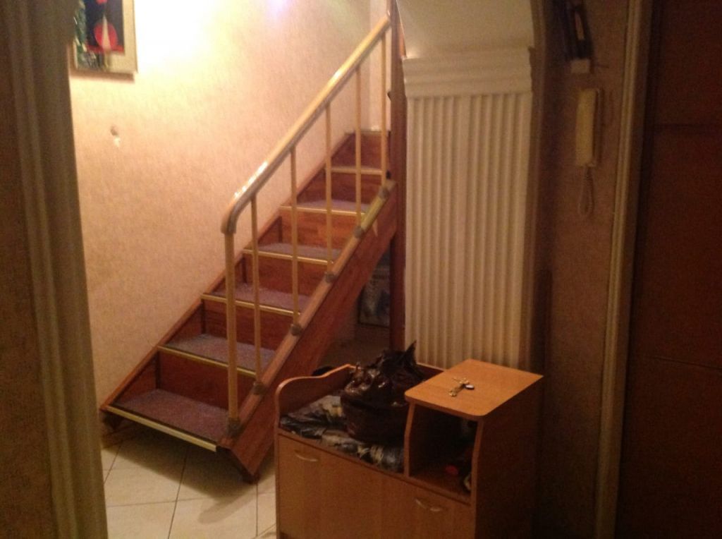 Продажа 3-комнатной квартиры, Пятигорск, Нежнова ул,  72