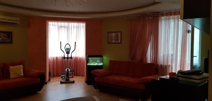 Продажа 4-комнатной квартиры, Пятигорск, Калинина ул