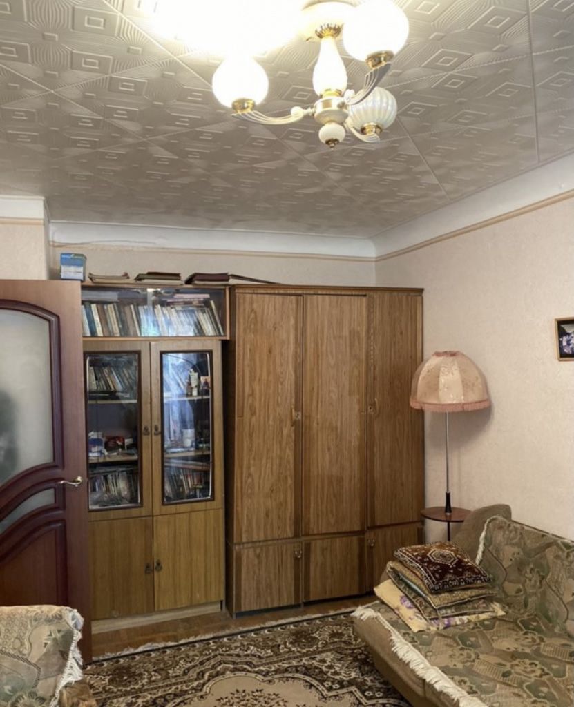 Продажа 3-комнатной квартиры, Пятигорск, Калинина пр-кт,  2к4