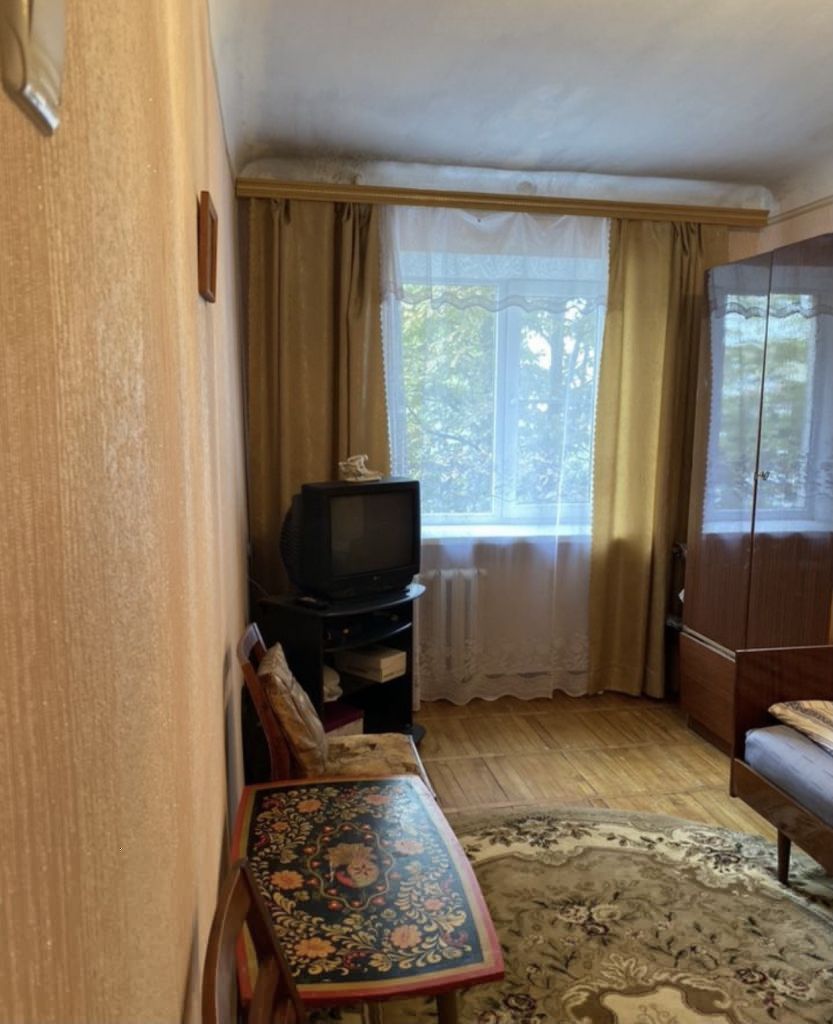 Продажа 3-комнатной квартиры, Пятигорск, Калинина пр-кт,  2к4