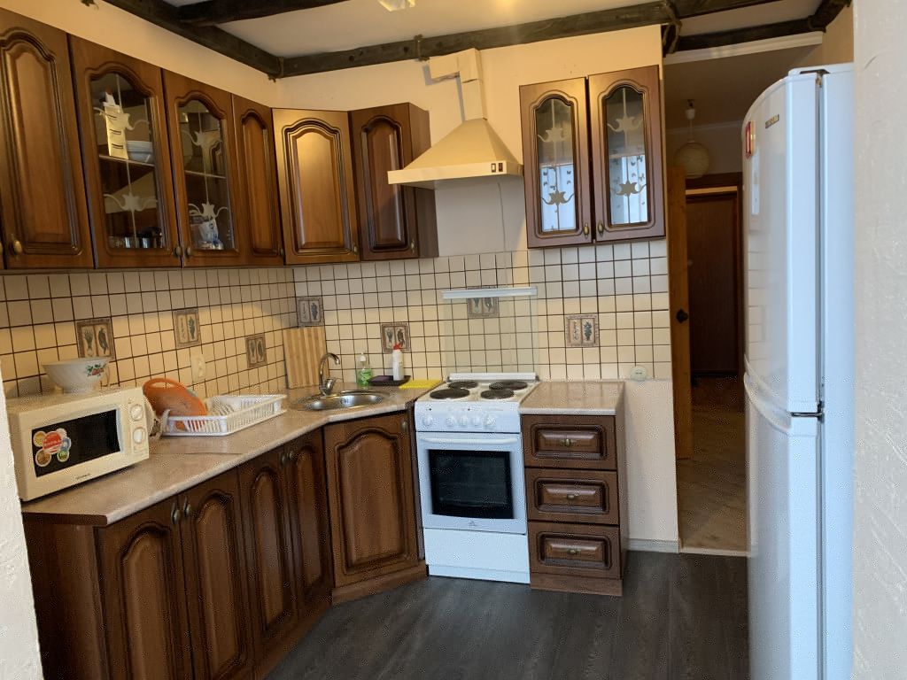 Продажа 3-комнатной квартиры, Пятигорск, Калинина пр-кт,  2