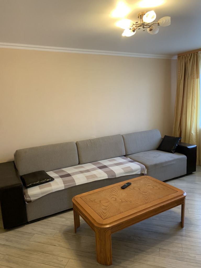 Продажа 3-комнатной квартиры, Пятигорск, Калинина пр-кт,  2