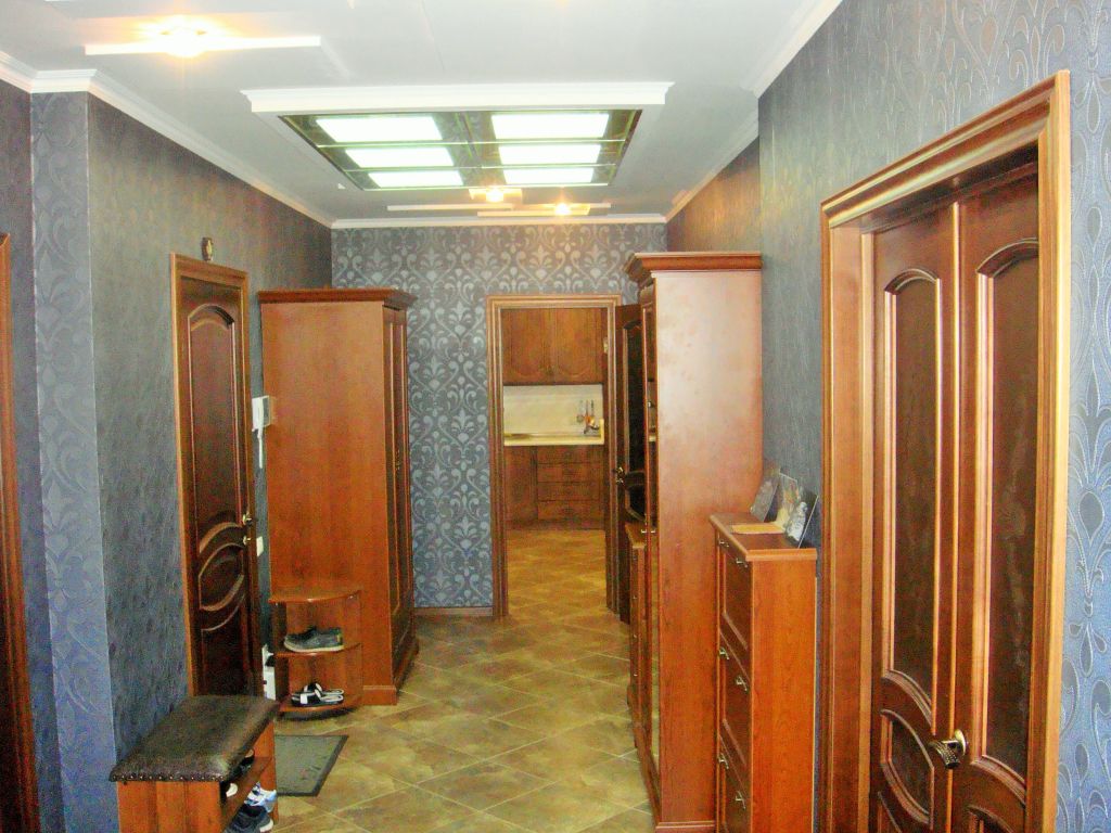 Продажа 3-комнатной квартиры, Пятигорск, Оранжерейная ул,  22