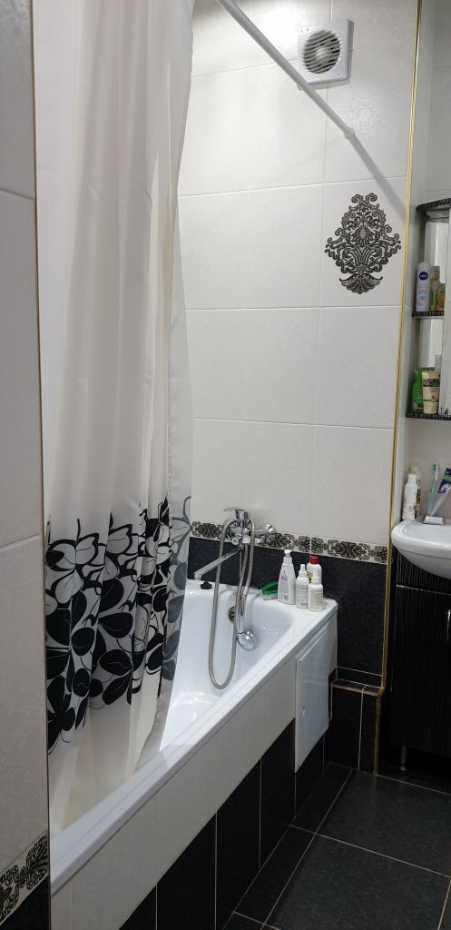 Продажа 1-комнатной квартиры, Пятигорск, Нежнова ул,  21