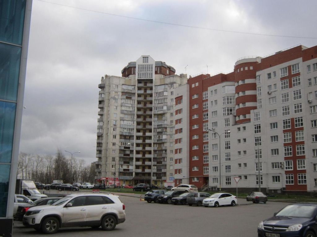 Продажа 6-комнатной квартиры, Нижний Новгород, Композитора Касьянова ул,  1