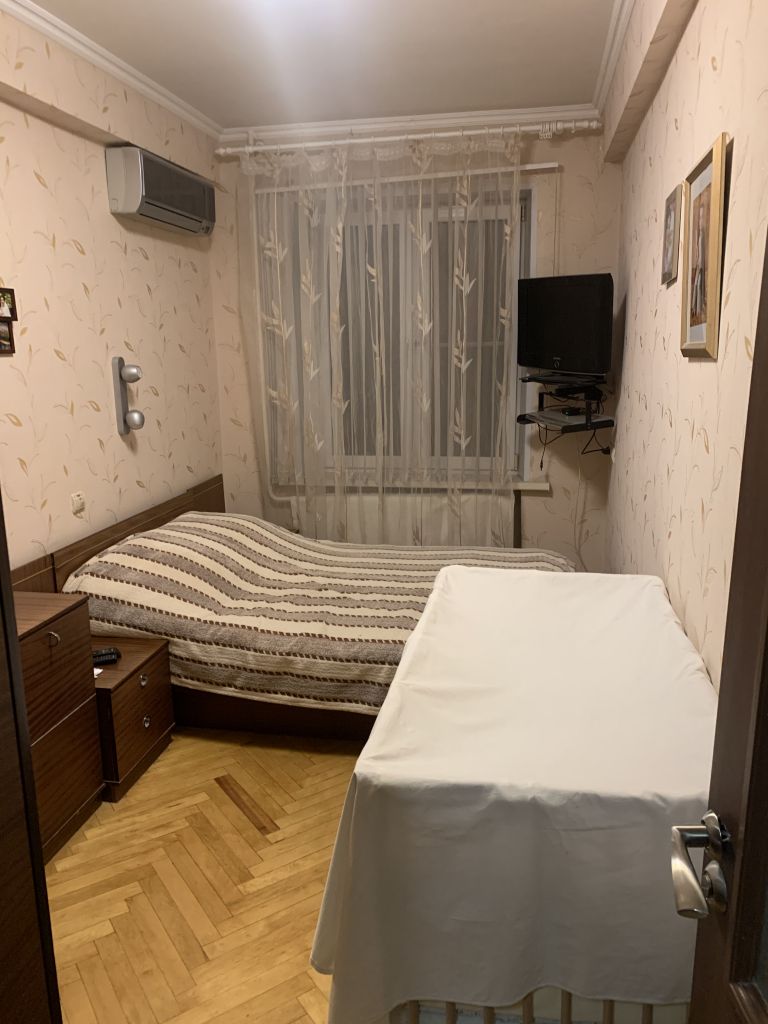 Продажа 4-комнатной квартиры, Пятигорск, Панагюриште ул,  14к2