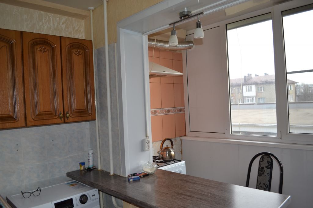 Продажа 2-комнатной квартиры, Пятигорск, Адмиральского ул,  8