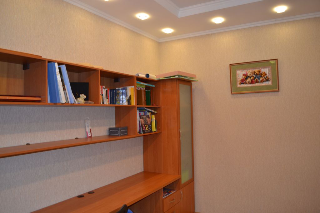 Продажа 3-комнатной квартиры, Пятигорск, Пестова ул,  24