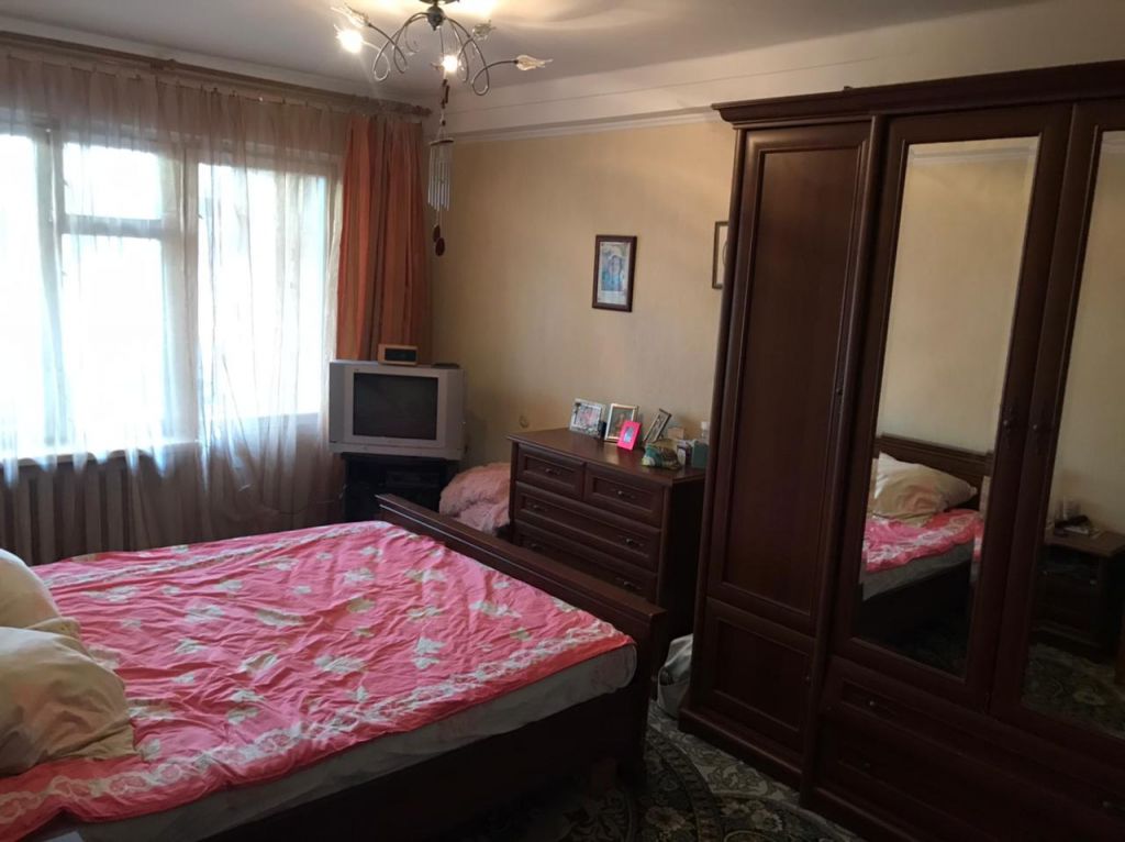 Продажа 4-комнатной квартиры, Пятигорск, 40 лет Октября пр-кт,  28