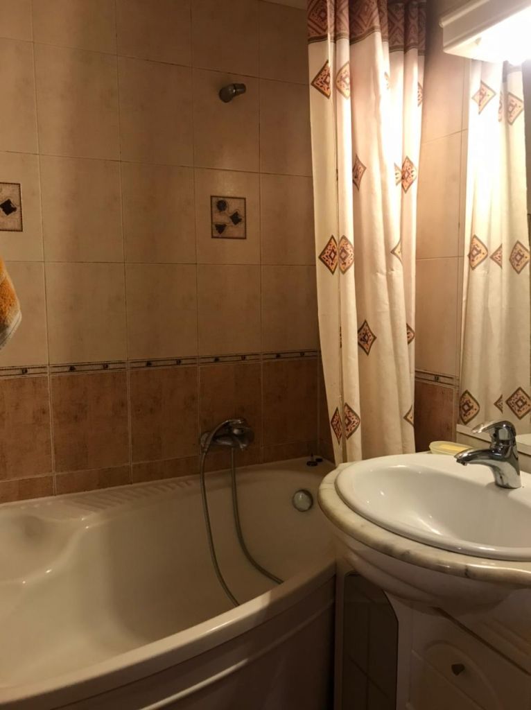 Продажа 4-комнатной квартиры, Пятигорск, 40 лет Октября пр-кт,  28