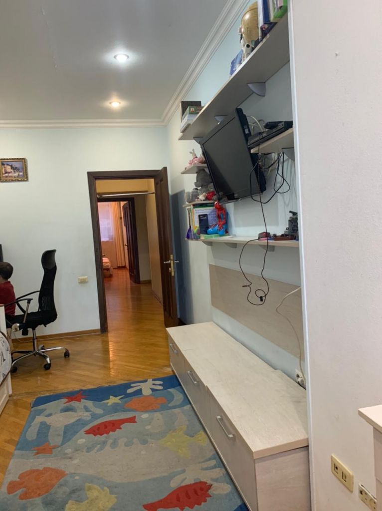 Продажа 3-комнатной квартиры, Пятигорск, Калинина пр-кт,  40