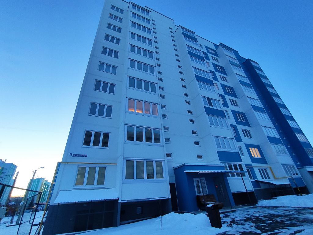 Продажа 2-комнатной квартиры, Смоленск, Звездная ул,  2А