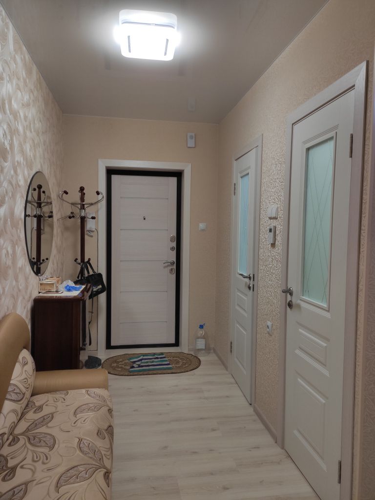 Продажа 2-комнатной квартиры, Смоленск, Звездная ул,  2А