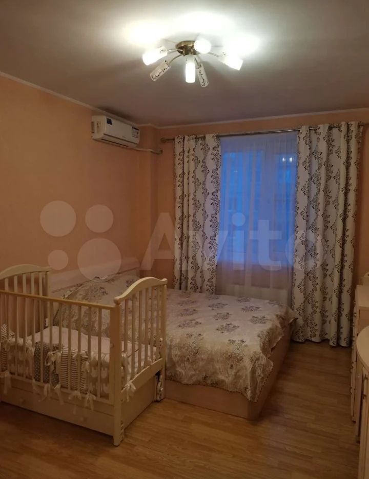 Продажа 2-комнатной квартиры, Батайск, Коммунистическая ул