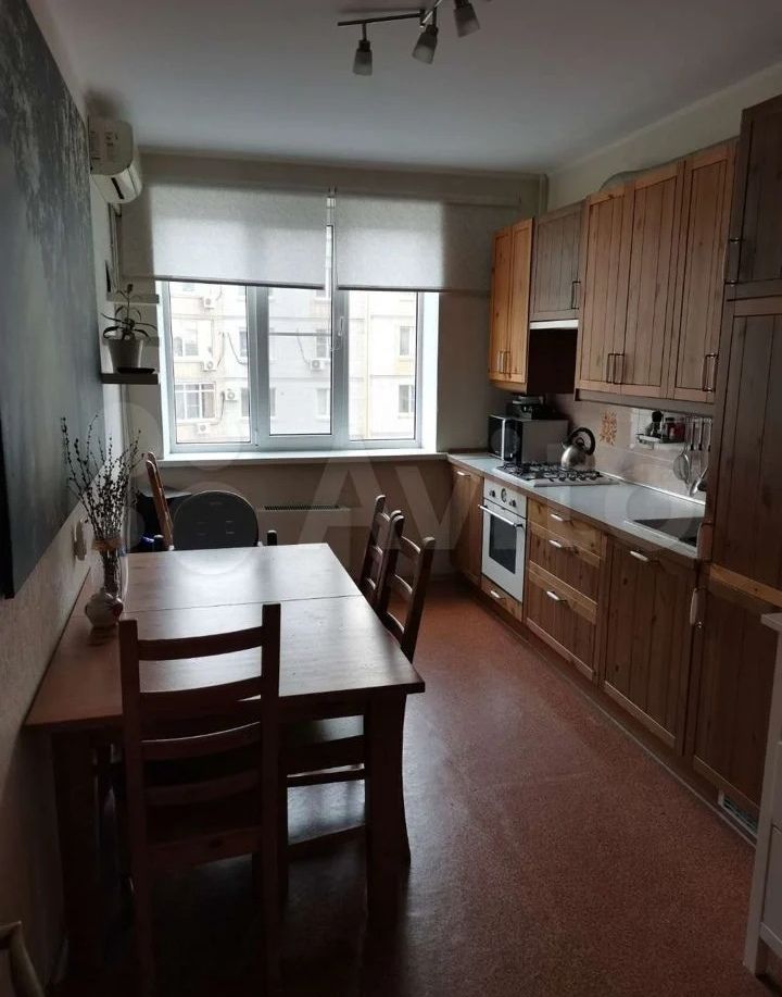 Продажа 2-комнатной квартиры, Батайск, Коммунистическая ул