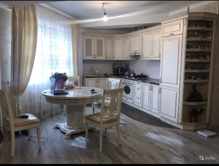 Продажа 2-комнатной квартиры, Пятигорск, Московская ул,  101