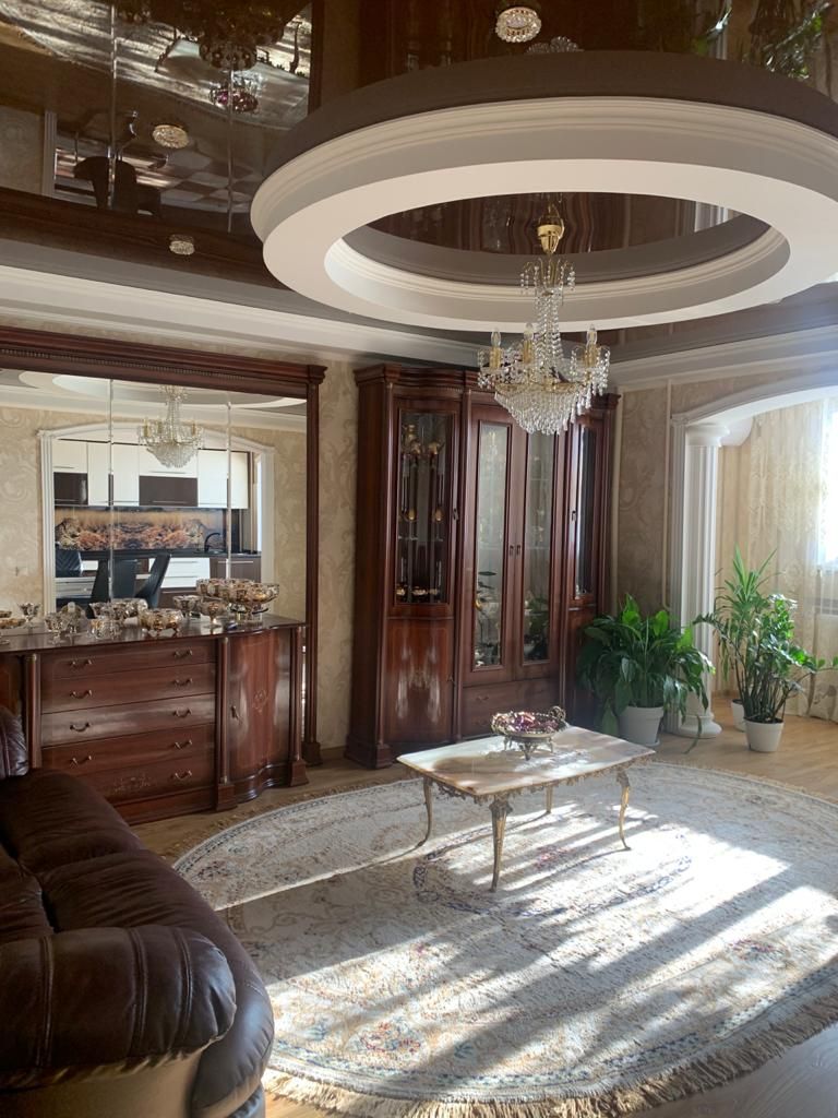 Продажа 3-комнатной квартиры, Пятигорск, Адмиральского ул,  35