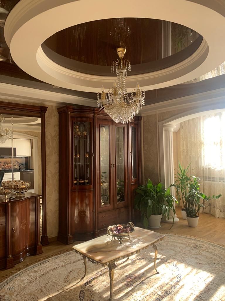 Продажа 3-комнатной квартиры, Пятигорск, Адмиральского ул,  35