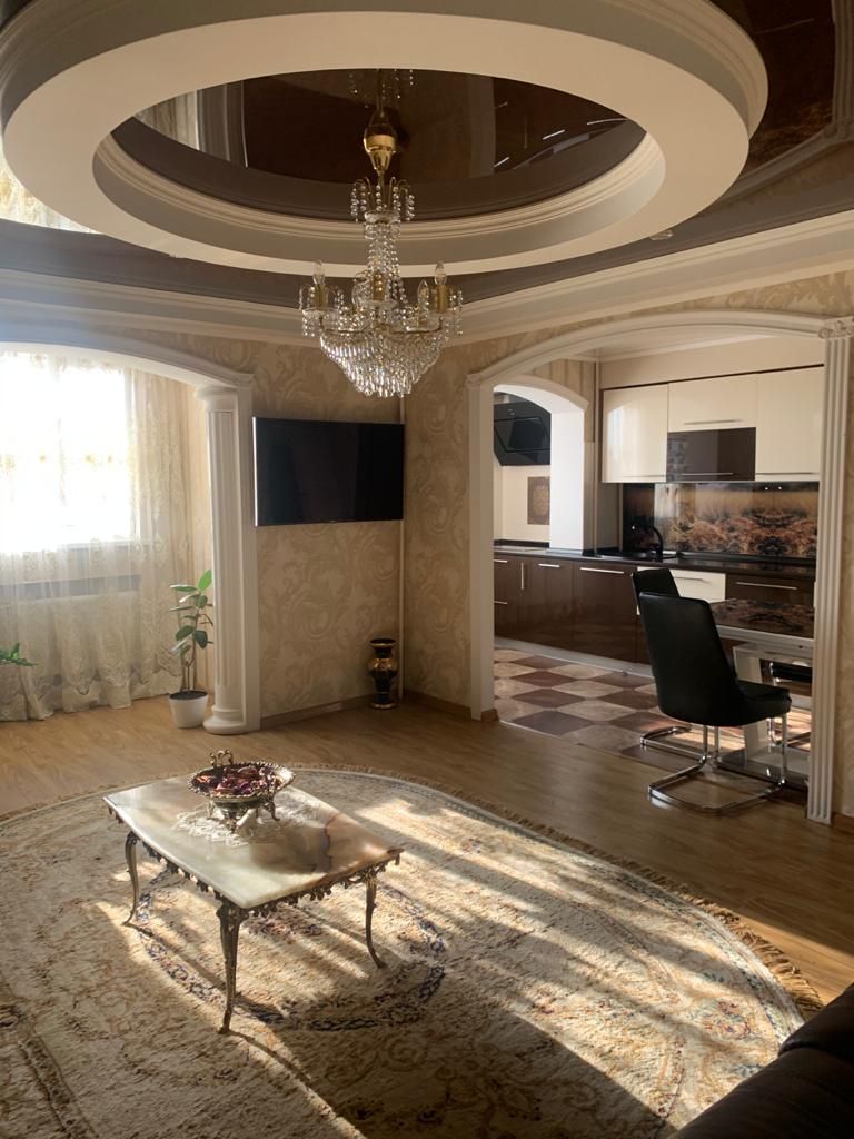 Продажа 3-комнатной квартиры, Пятигорск, Адмиральского ул,  35