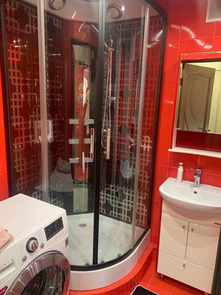 Продажа 3-комнатной квартиры, Пятигорск, Адмиральского ул,  35