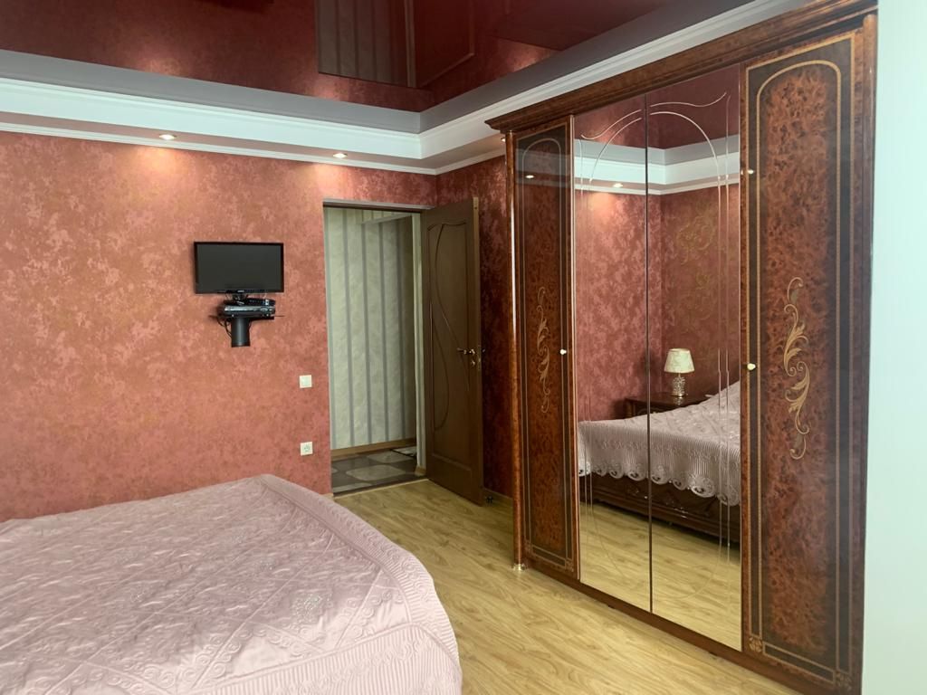 Продажа 3-комнатной квартиры, Пятигорск, Адмиральского ул,  35