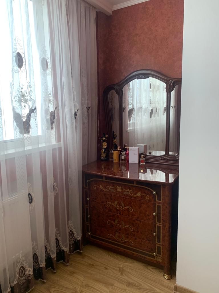 Продажа 3-комнатной квартиры, Пятигорск, Адмиральского ул,  35