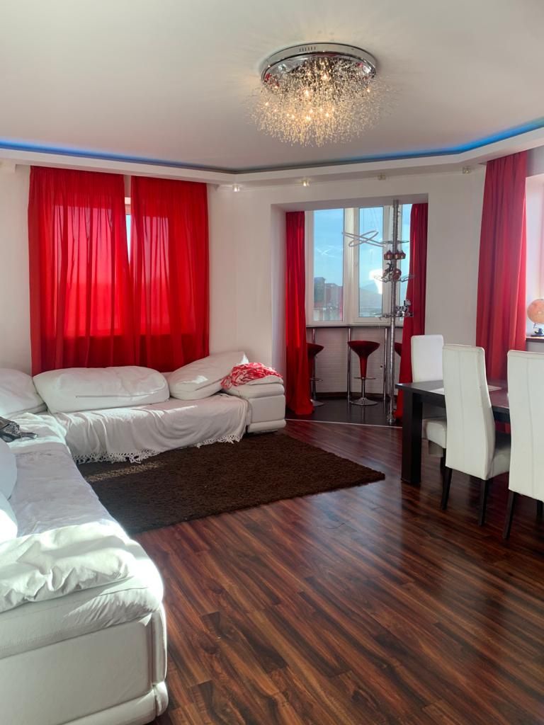 Продажа 3-комнатной квартиры, Пятигорск, Адмиральского ул,  6А