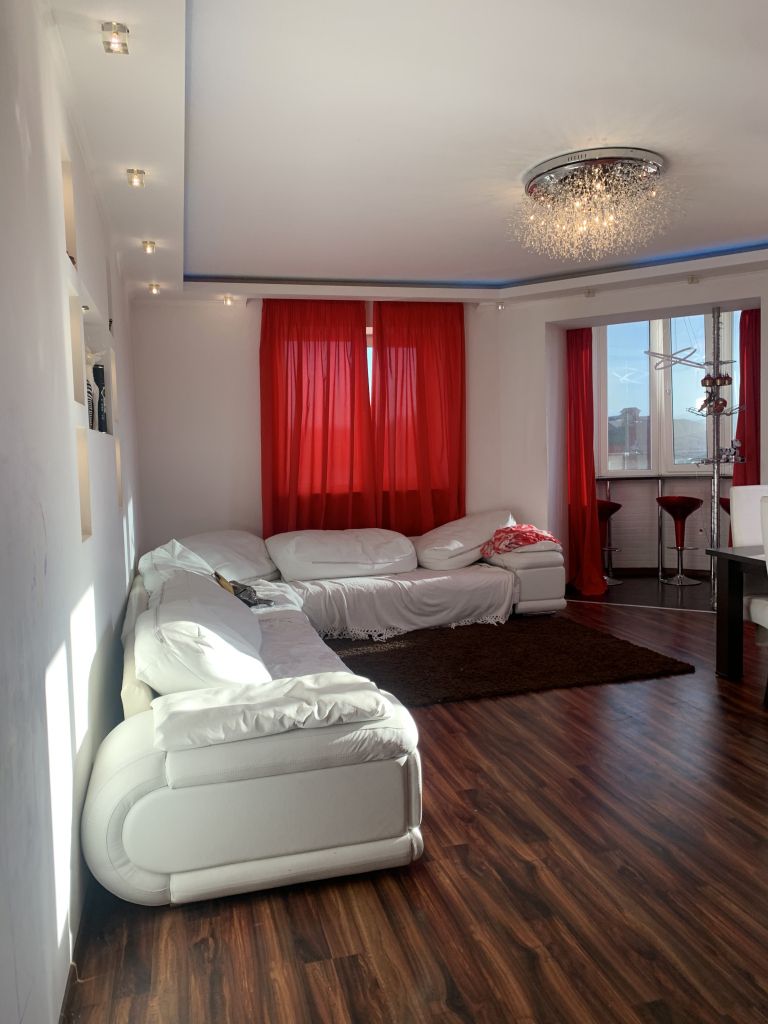 Продажа 3-комнатной квартиры, Пятигорск, Адмиральского ул,  6А