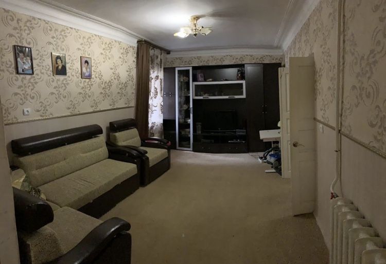 Продажа 4-комнатной квартиры, Пятигорск, Кирова пр-кт,  15