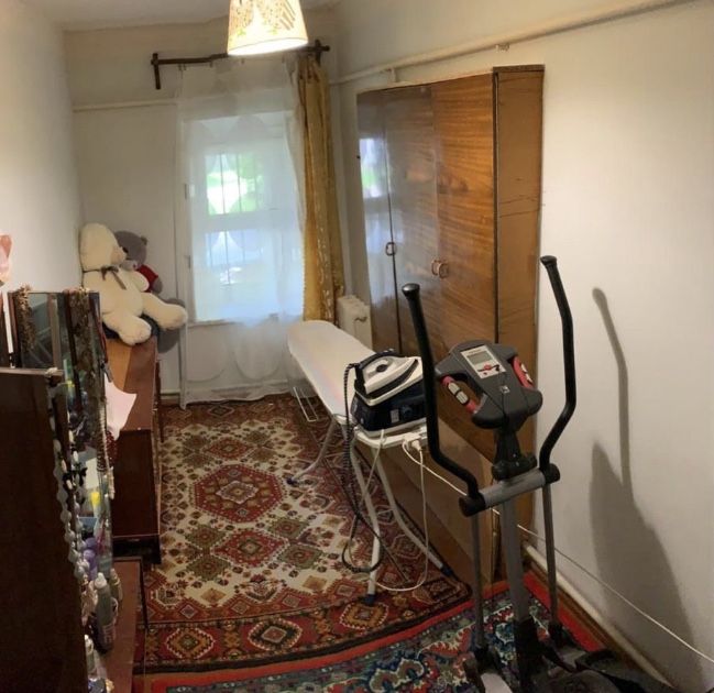 Продажа 4-комнатной квартиры, Пятигорск, Кирова пр-кт,  15