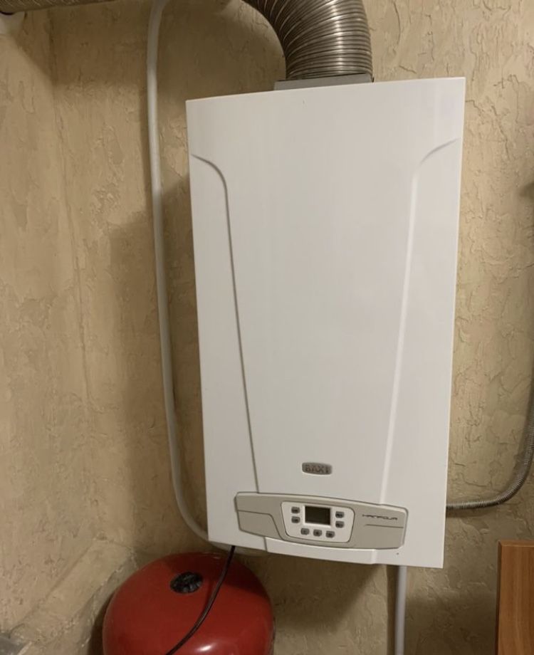 Продажа 4-комнатной квартиры, Пятигорск, Кирова пр-кт,  15