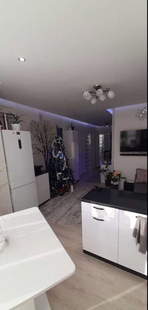 Продажа 2-комнатной квартиры, Пятигорск, Оранжерейная ул,  21к5