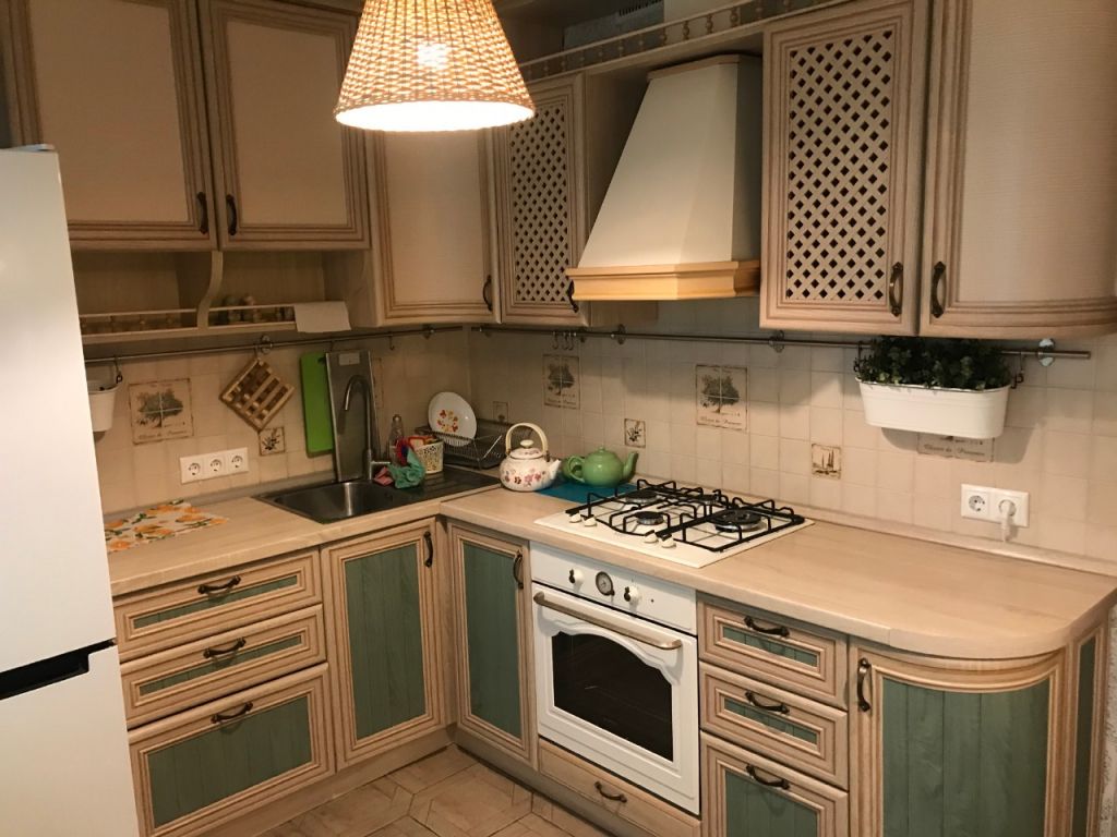 Продажа 1-комнатной квартиры, Батайск, Половинко ул,  280/2