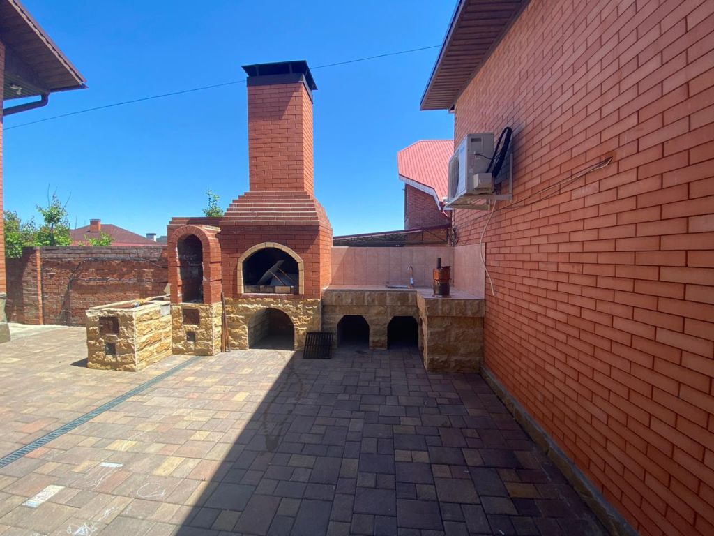 Продажа дома, 220м <sup>2</sup>, 8 сот., Минеральные Воды, Звездный пер,  17