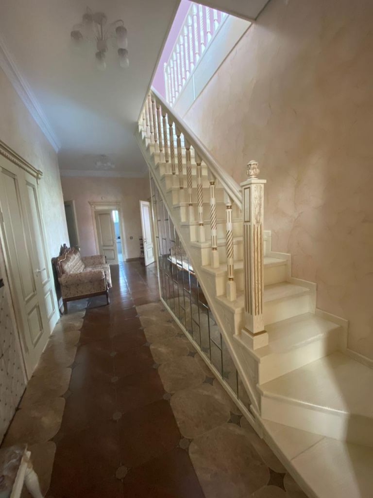 Продажа дома, 220м <sup>2</sup>, 8 сот., Минеральные Воды, Звездный пер,  17