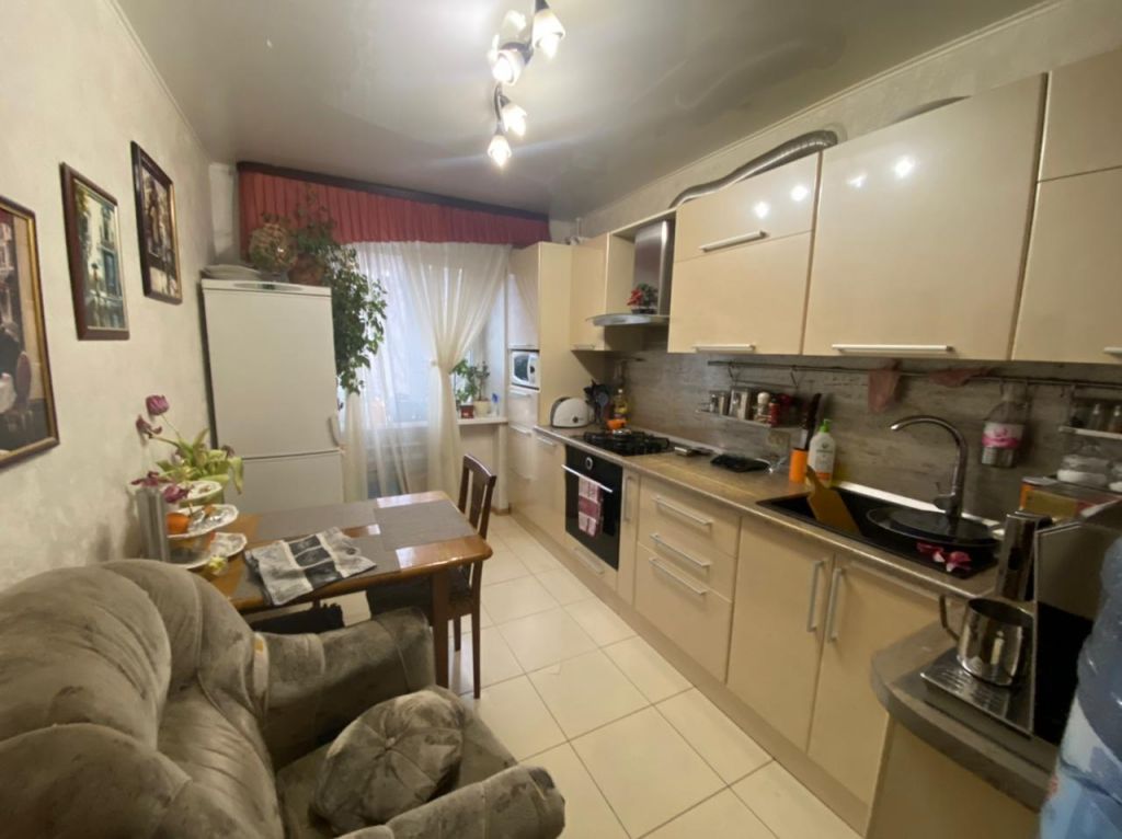 Продажа 3-комнатной квартиры, Пятигорск, Кучуры ул,  2