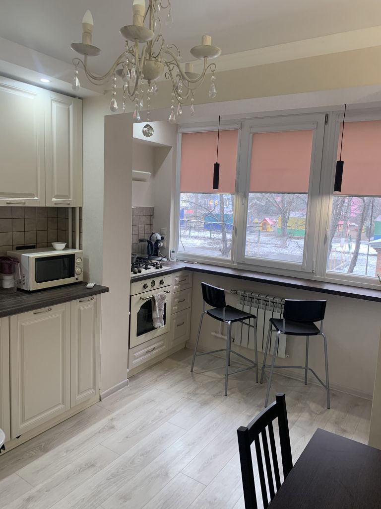 Продажа 2-комнатной квартиры, Пятигорск, Адмиральского ул,  10