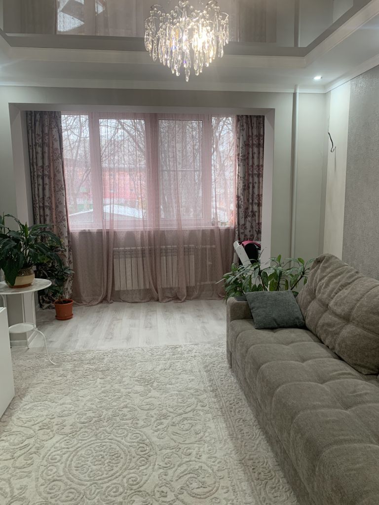 Продажа 2-комнатной квартиры, Пятигорск, Адмиральского ул,  10